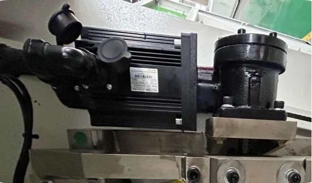 Servo-Controlled Cutting